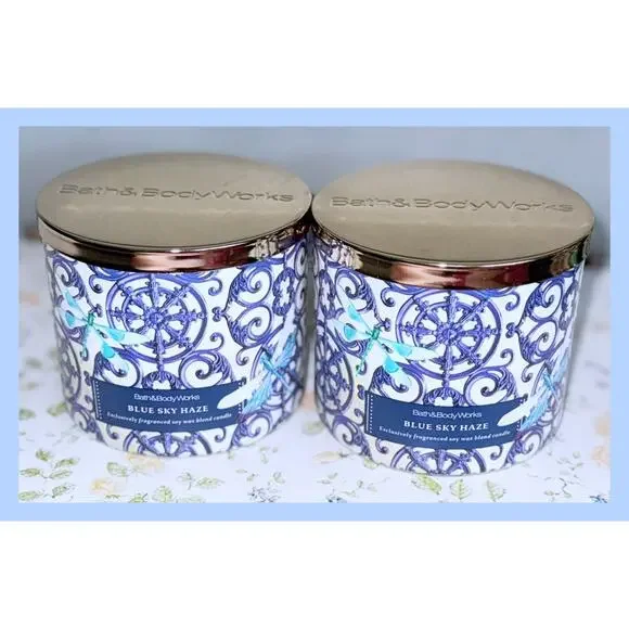 Lot of 2 Bath & Body Works Blue Sky Haze Large 3-Wick Candle 14.5oz - Picture 2 of 6
